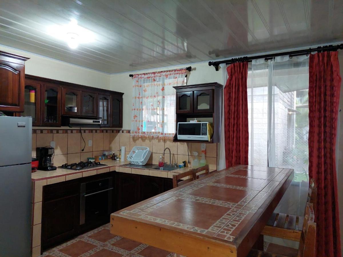 Hotel Casa Thirema Tortuguero Extérieur photo