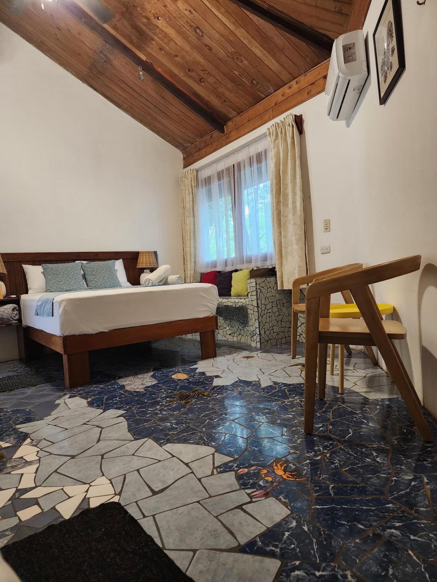 Hotel Casa Thirema Tortuguero Extérieur photo