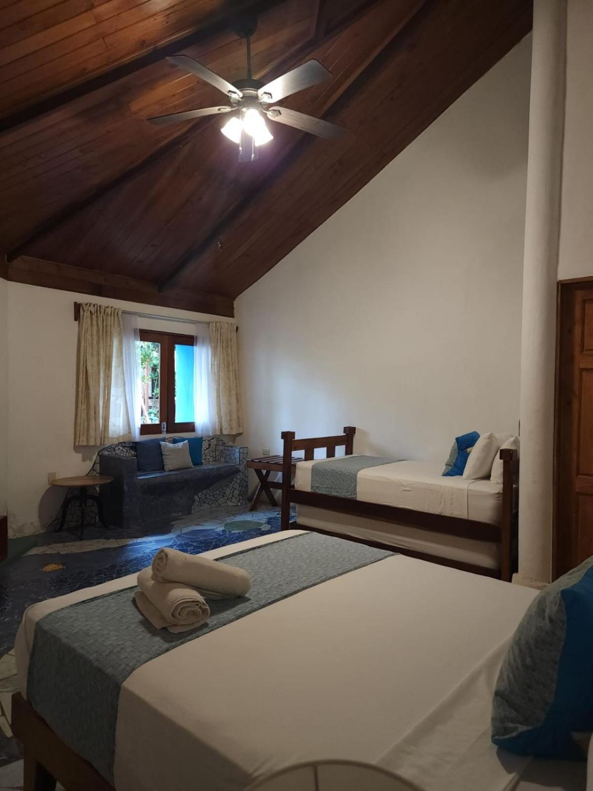 Hotel Casa Thirema Tortuguero Extérieur photo